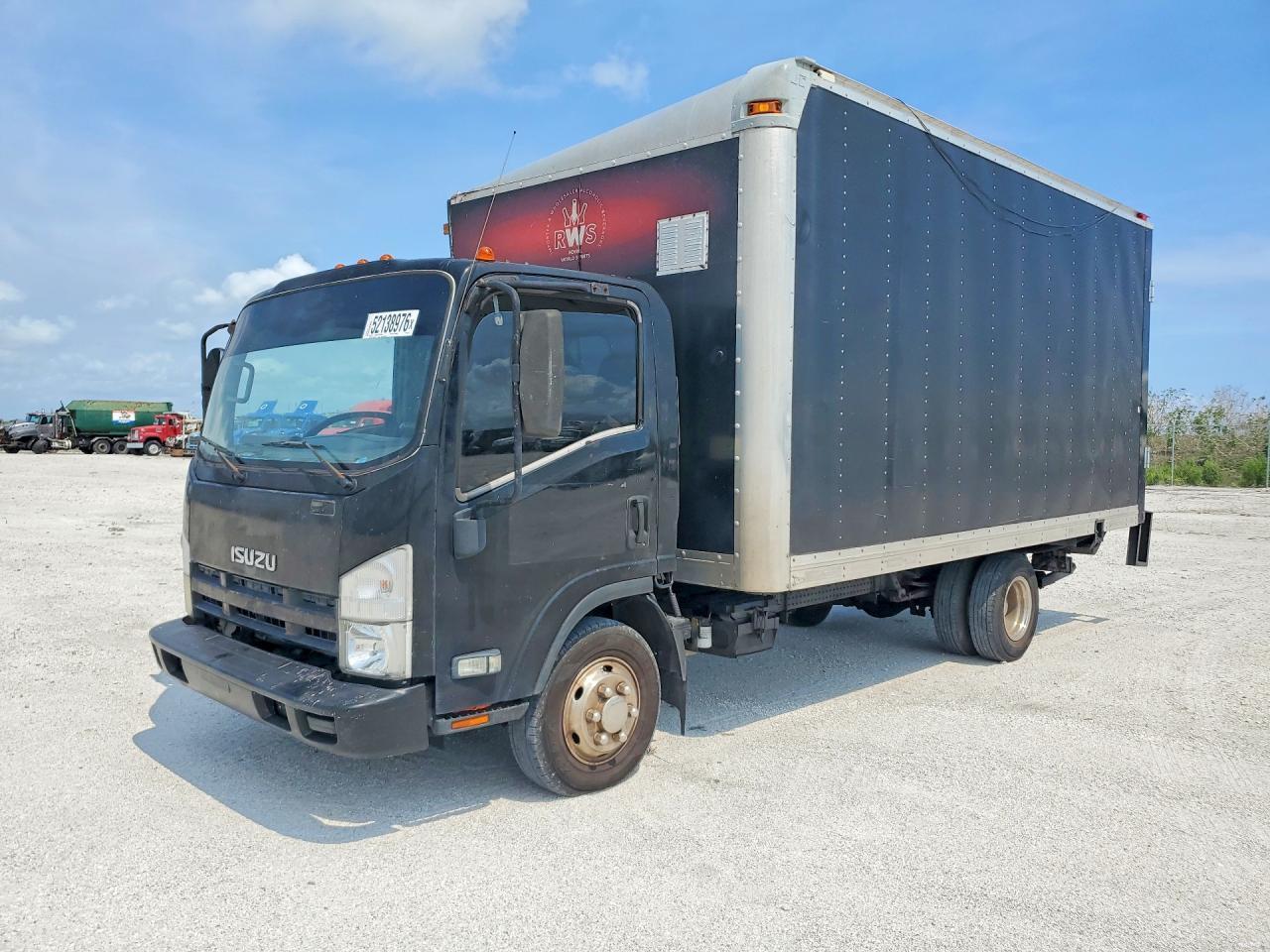 2010 Isuzu NPR BOX Truck