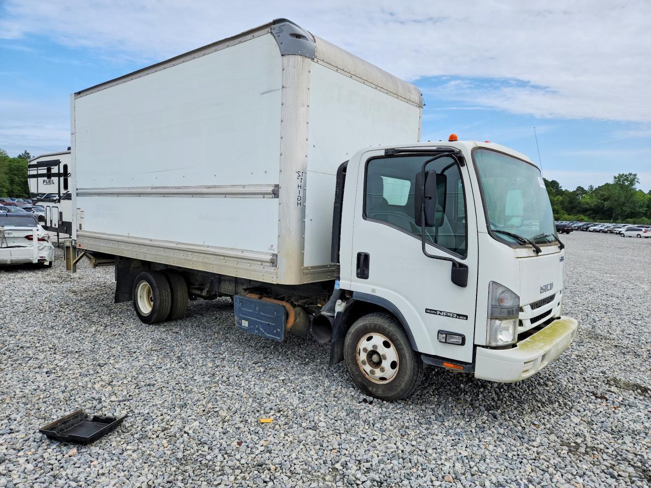 2019 Isuzu NPR HD-BOX Truck