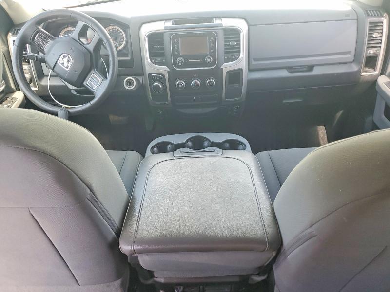 2020 Dodge RAM 1500 Classic SLT