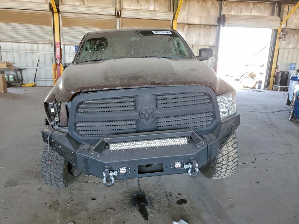 2015 Dodge Ram 1500 slt