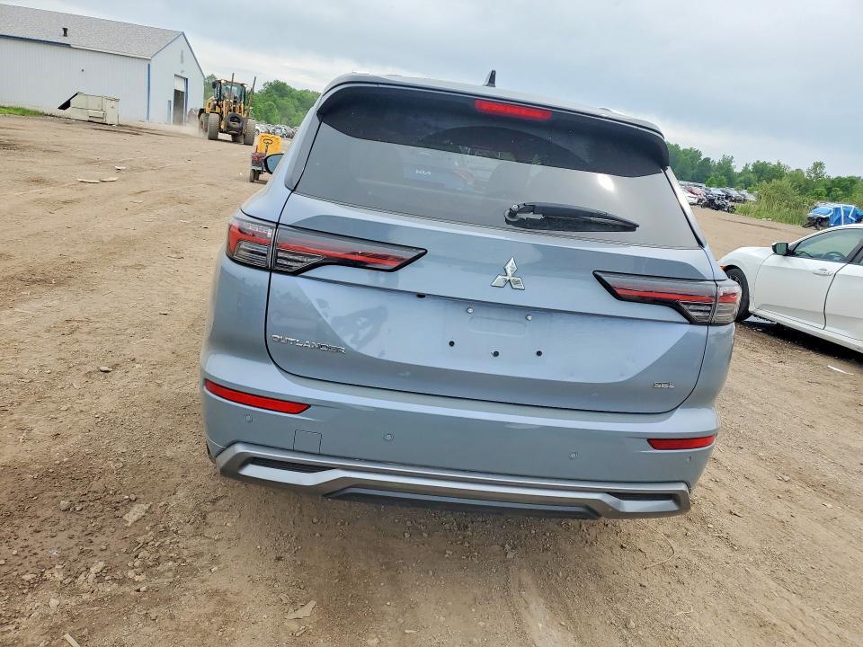 2025 Mitsubishi Outlander sel