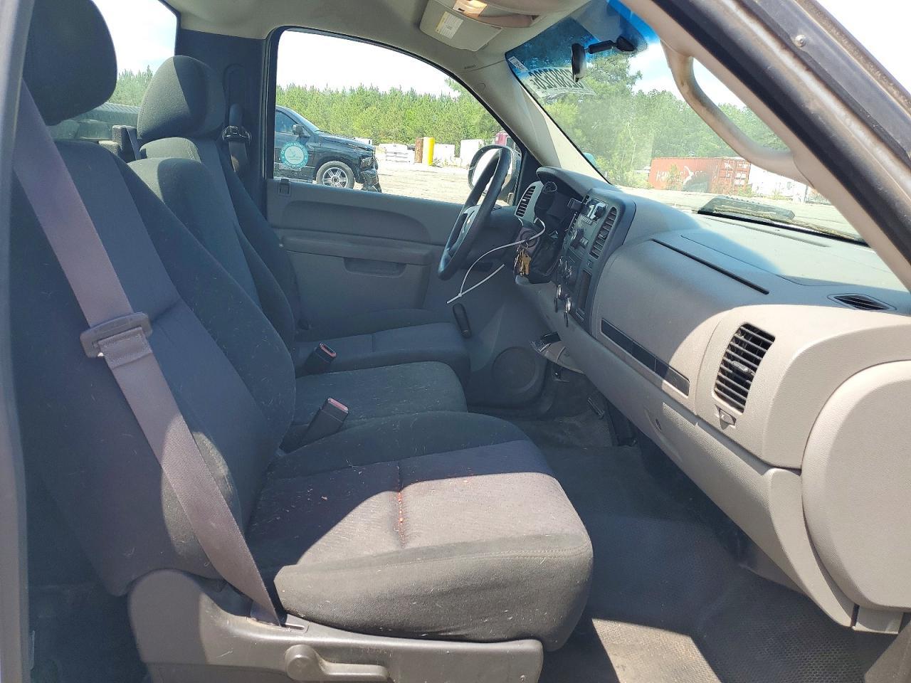 2013 Chevrolet Silverado C1500