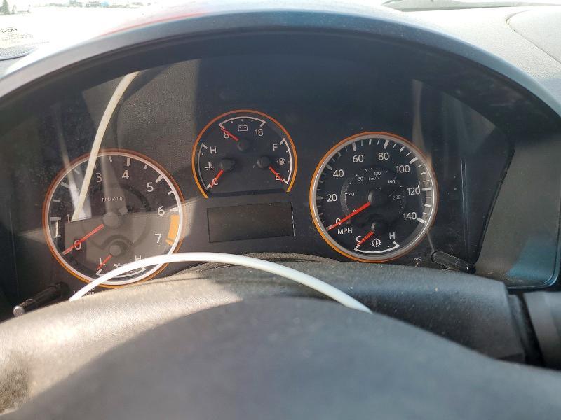 2010 Nissan Titan SE