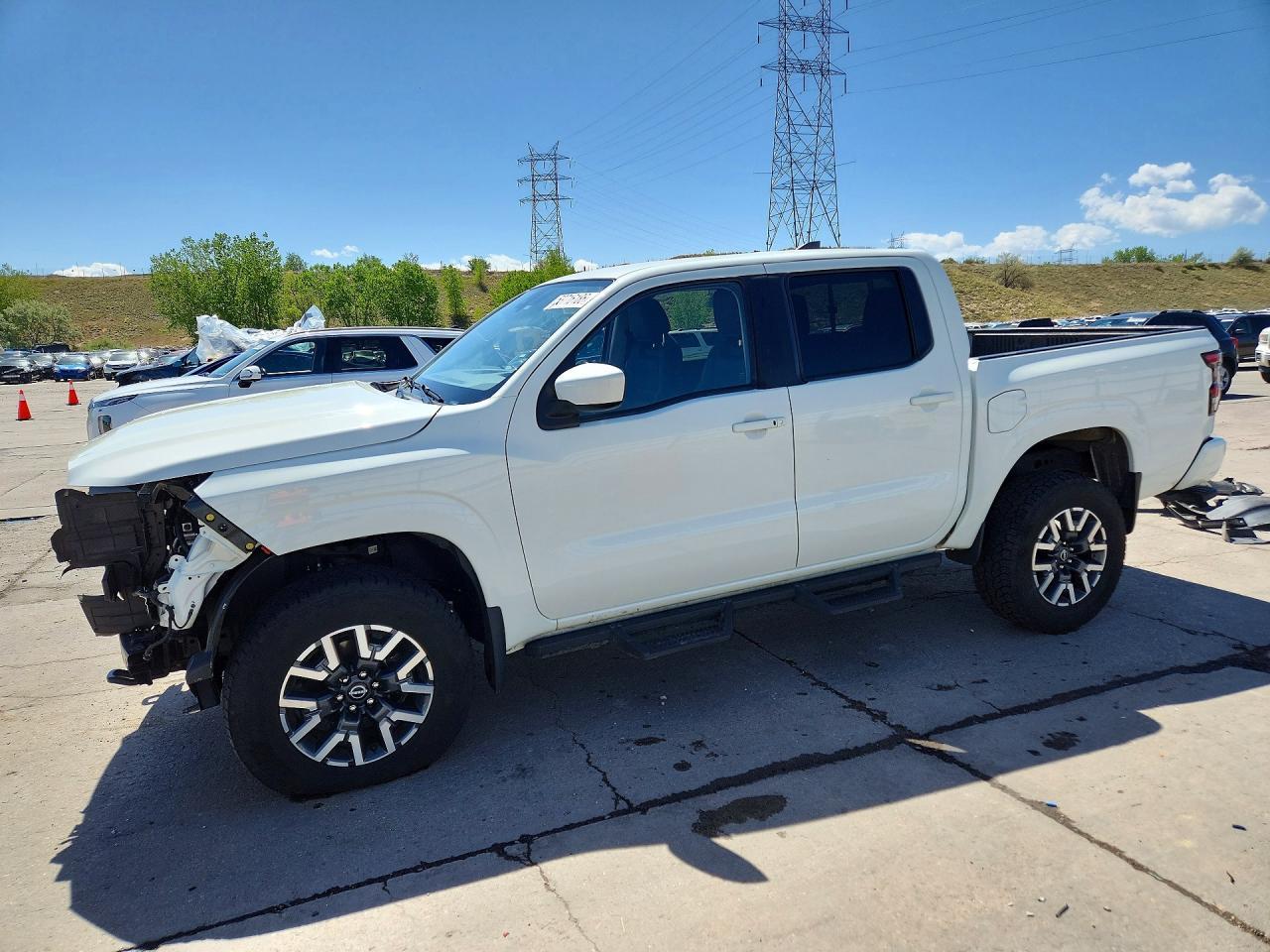 2022 Nissan Frontier SV