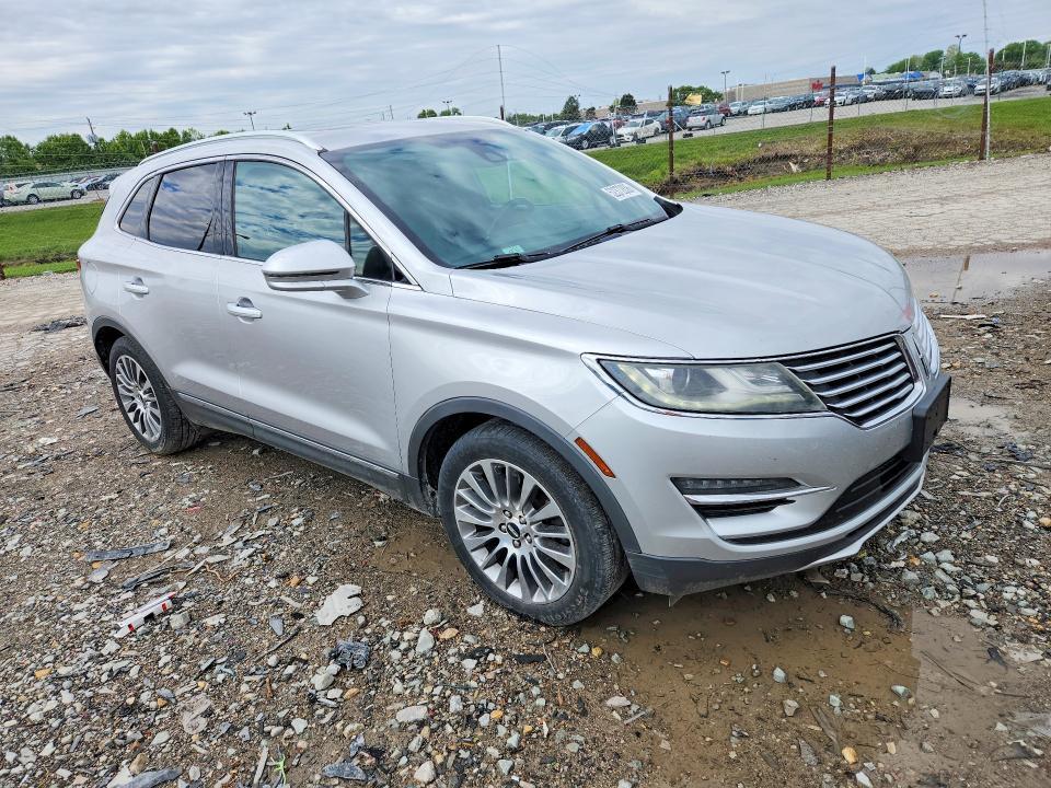 2015 Lincoln Townhouse MKC