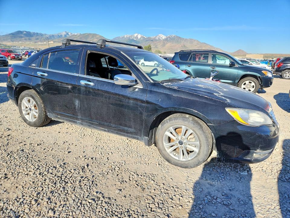 2011 Chrysler 200 Limited