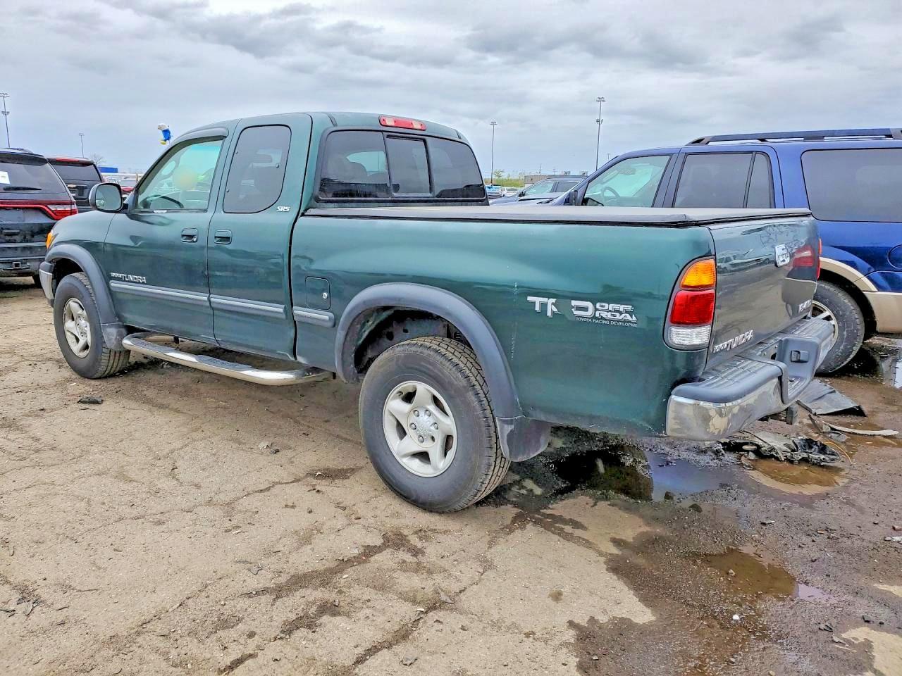 2000 Toyota Tundra SR5