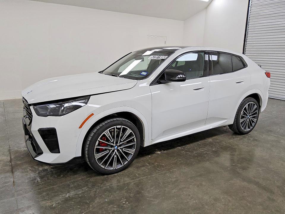 2026 BMW X2 M35i
