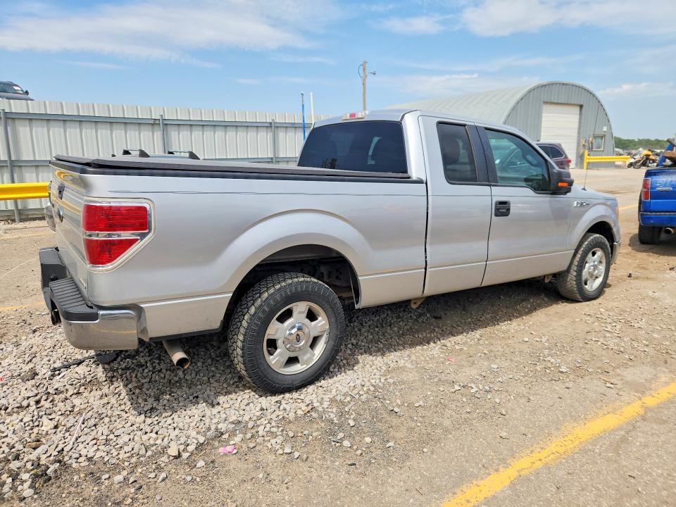 2011 Ford F150 Super cab