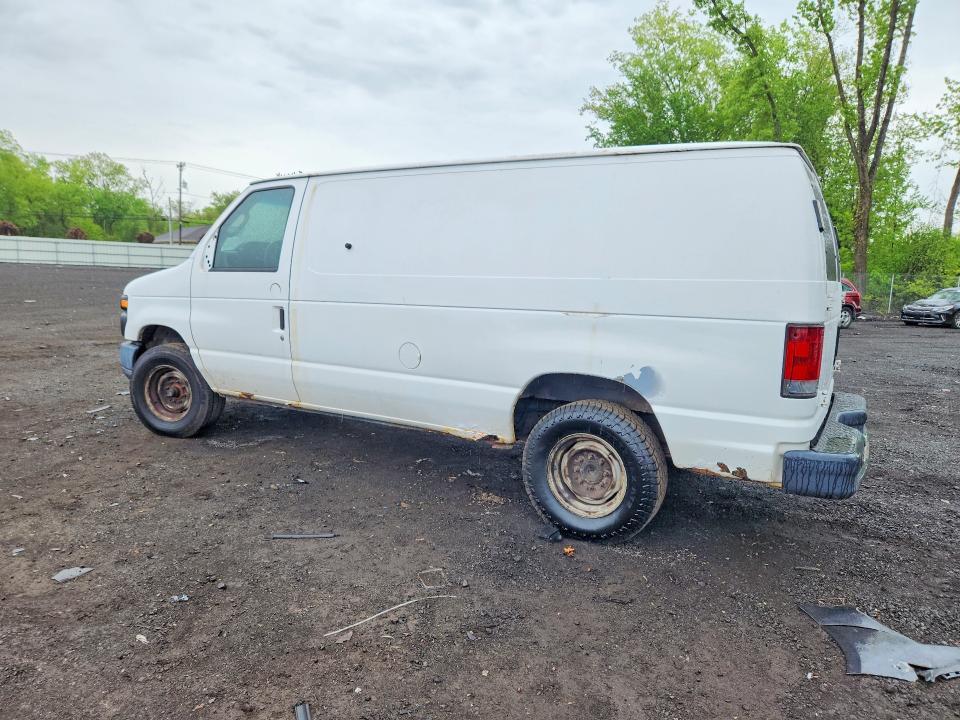 2013 Ford Econoline E250 van