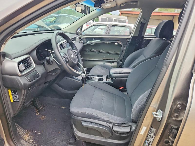 2016 KIA Sorento lx V6