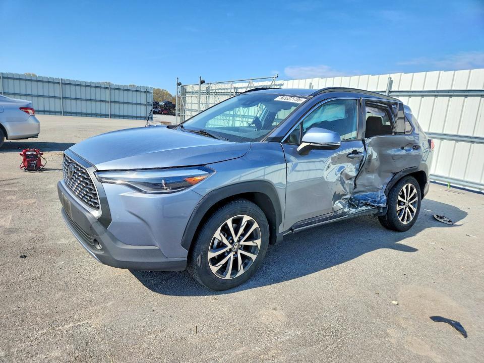 2022 Toyota Corolla Cross xle