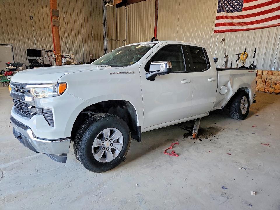 2025 Chevrolet Silverado K1500 LT