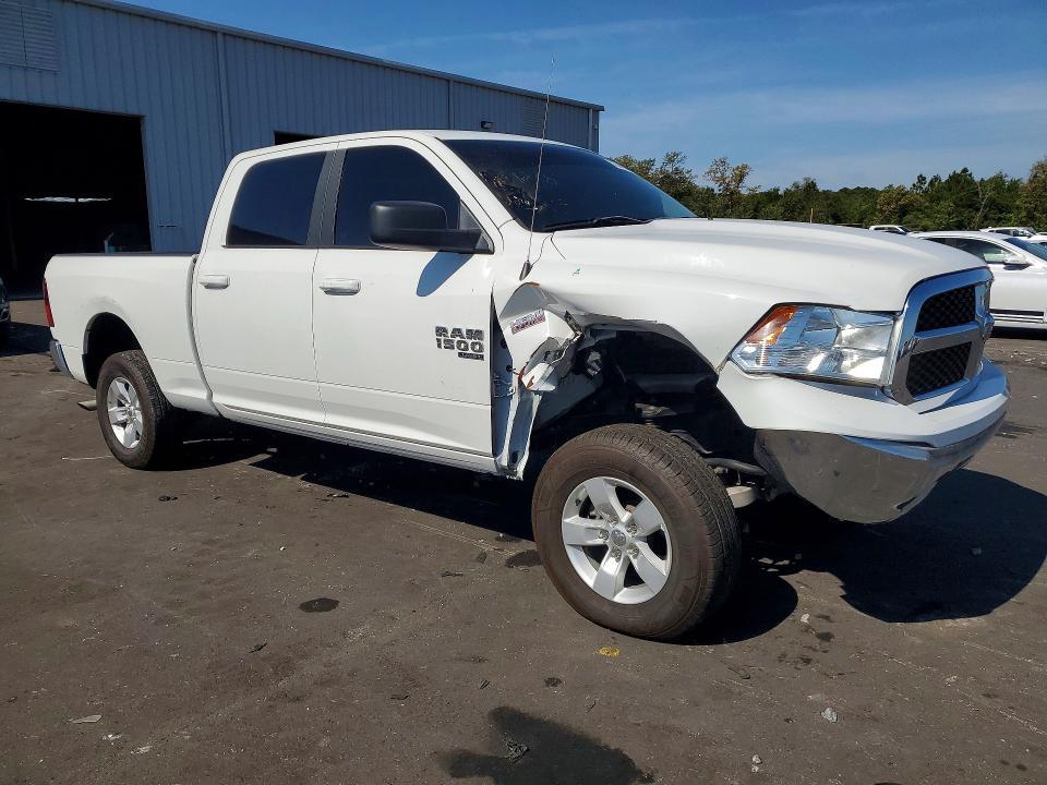 2021 Dodge RAM 1500 Classic SLT