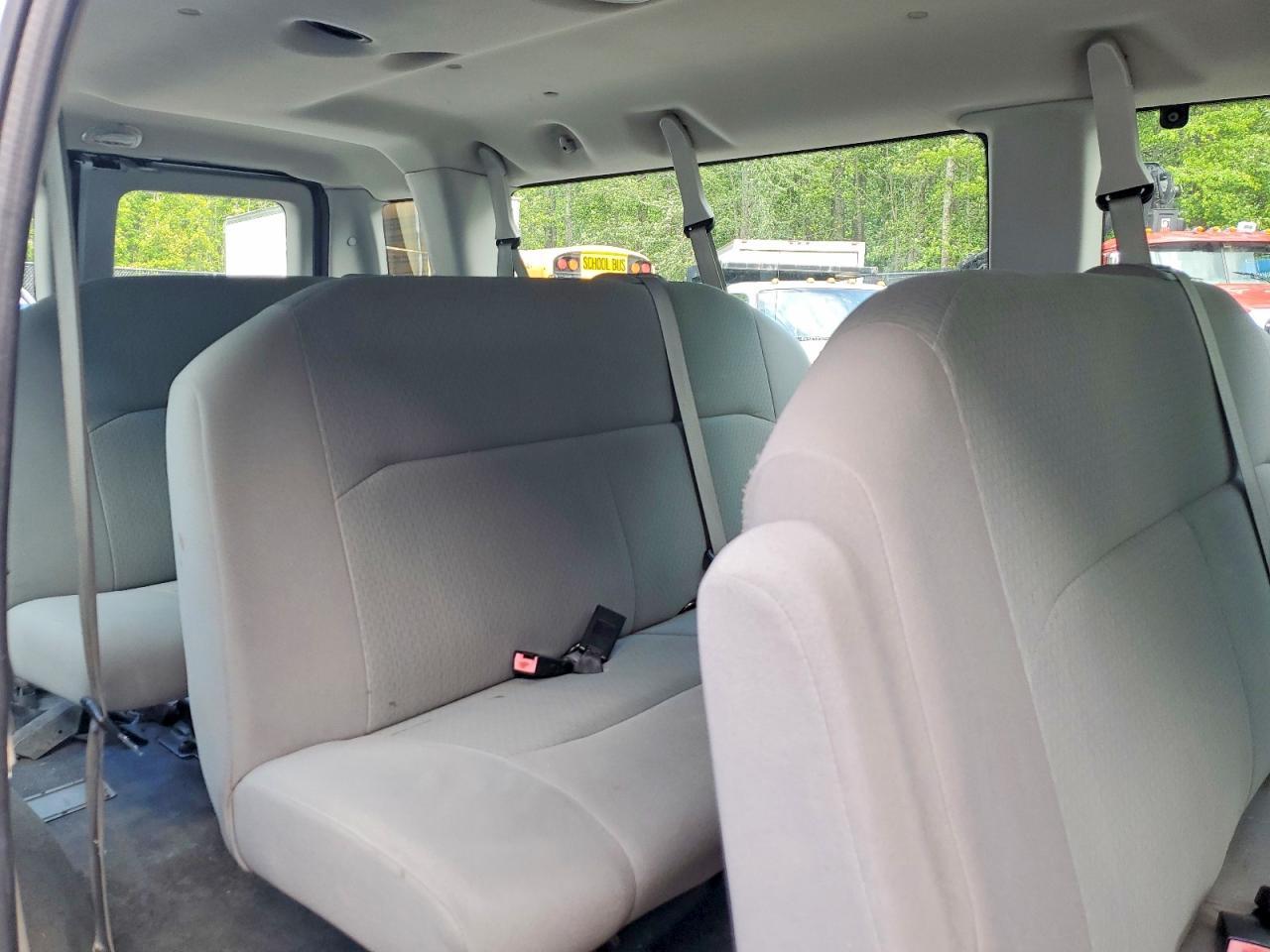 2008 Ford Econoline E350 Super Duty Wagon
