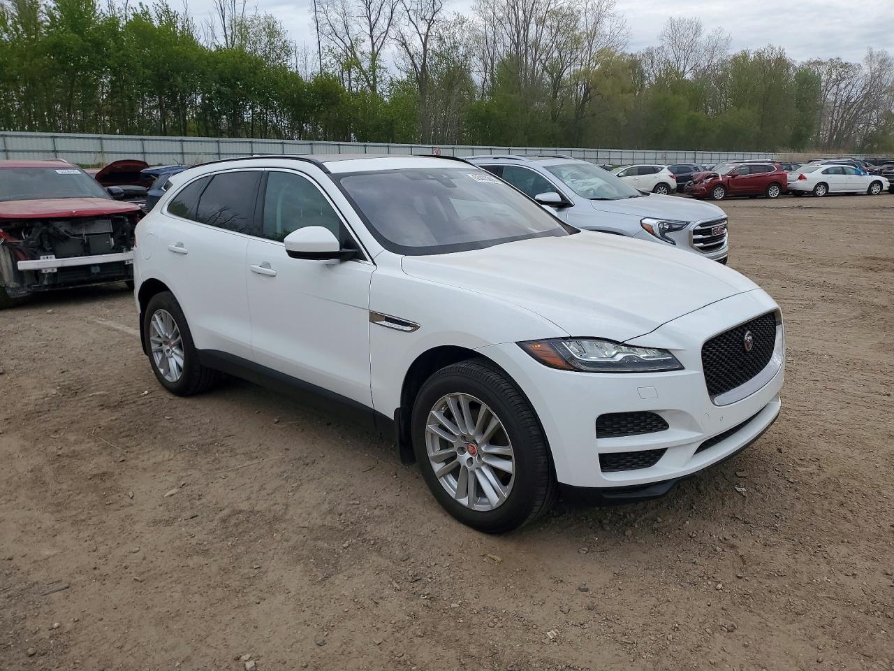 2018 Jaguar F-pace Prestige