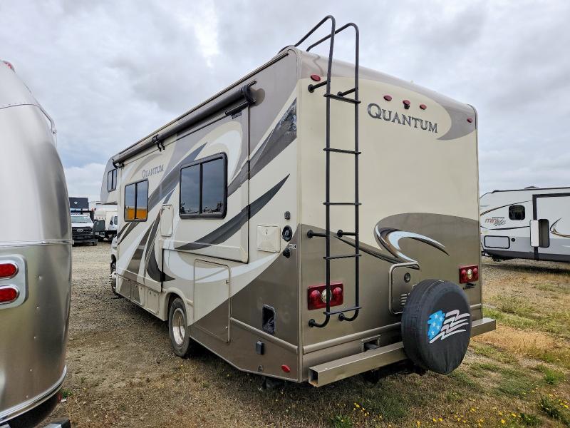 2017 Ford Econoline E450 Super Duty Commercial Cutaway Van