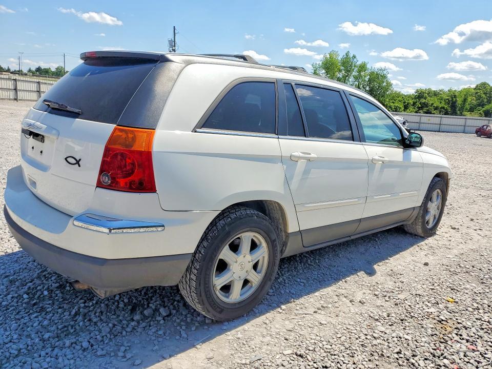 2005 Chrysler Pacifica Touring