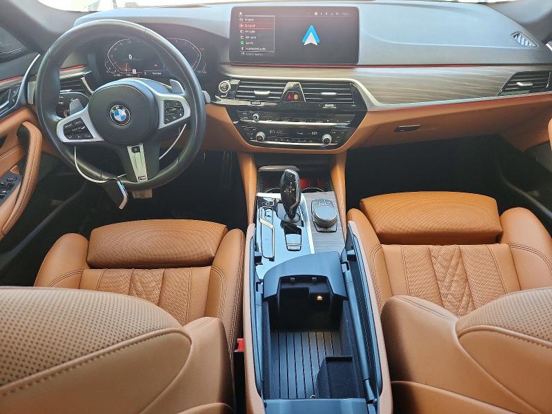 2022 BMW 530 xi