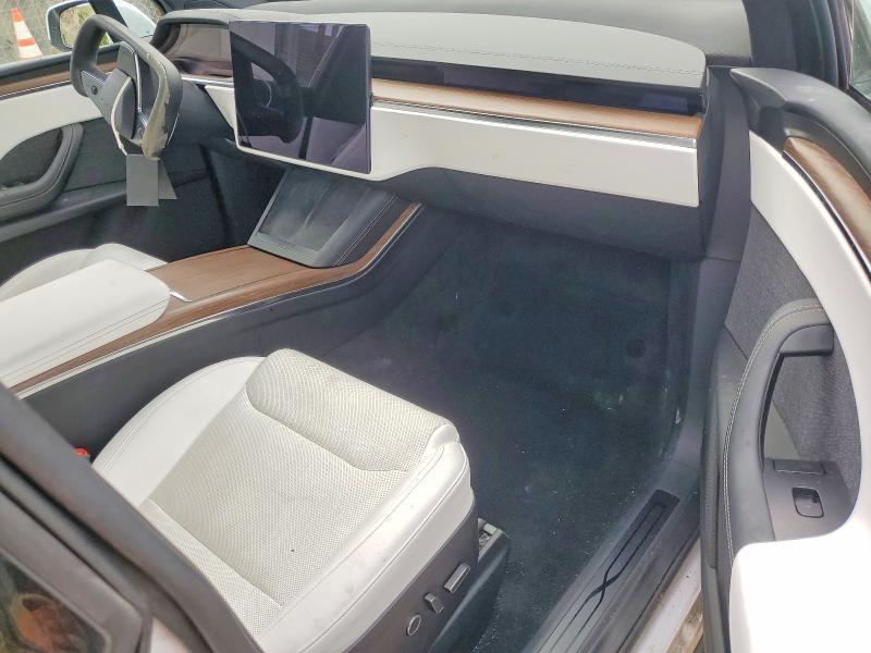2022 Tesla Model x