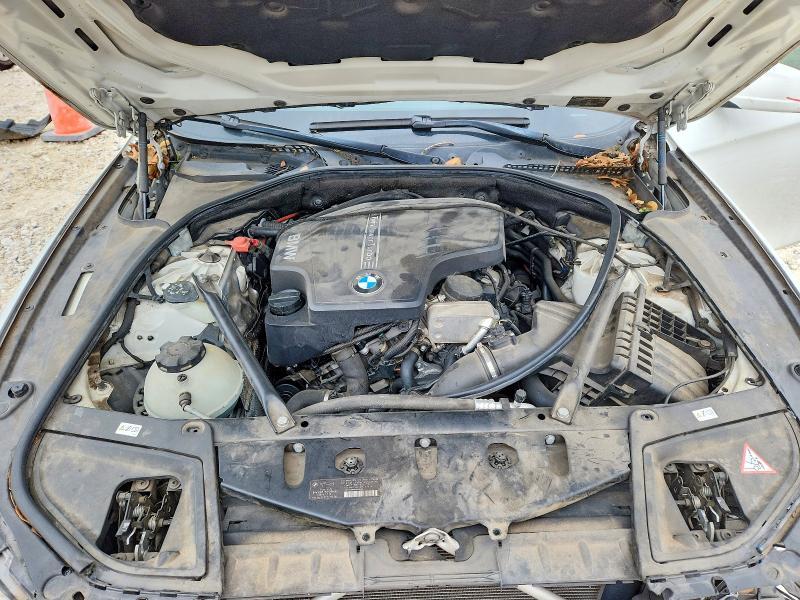 2013 BMW 528 i