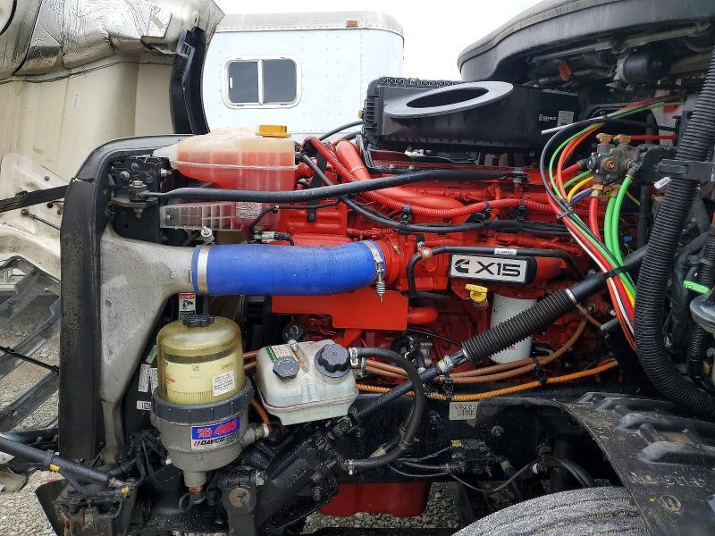 2025 Freigliner 2025 Freightliner Cascadia 126 Semi Truck