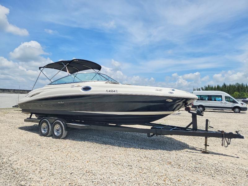 2006 Sea Ray Boat