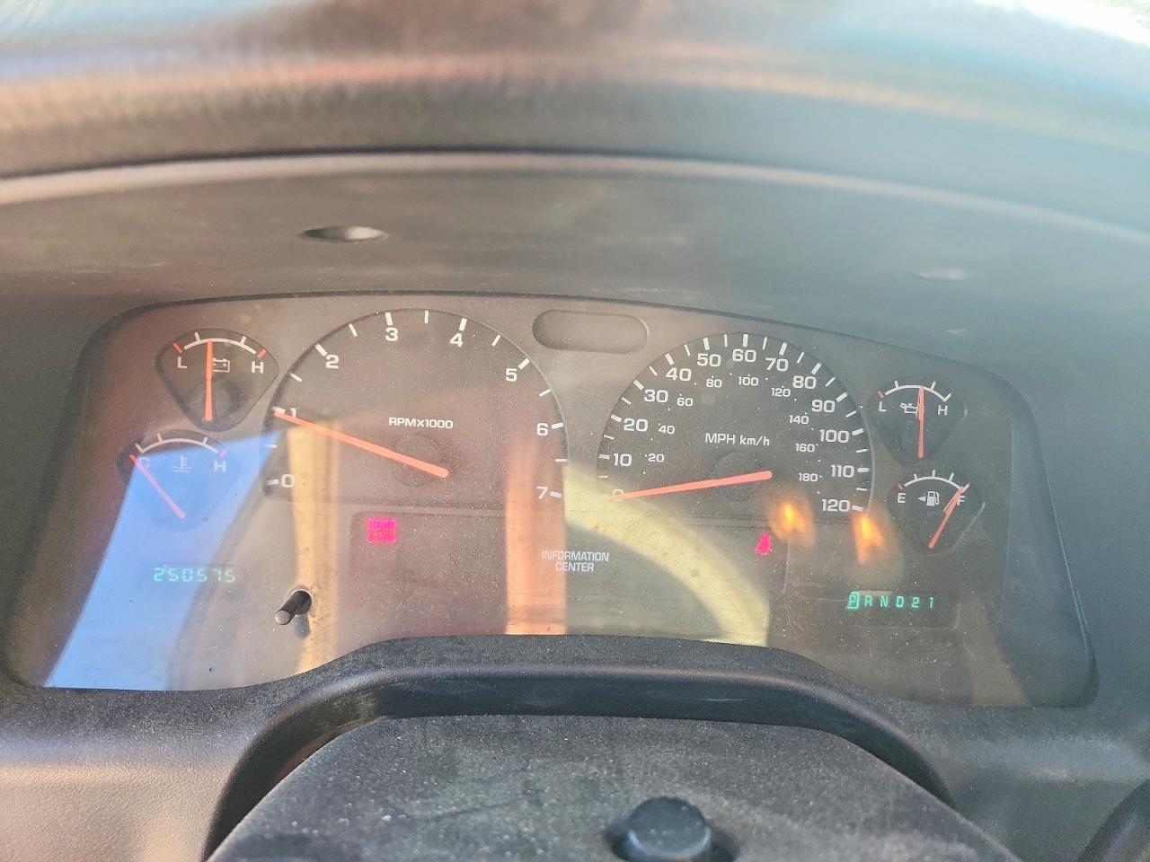 2004 Dodge Dakota Quad Sport