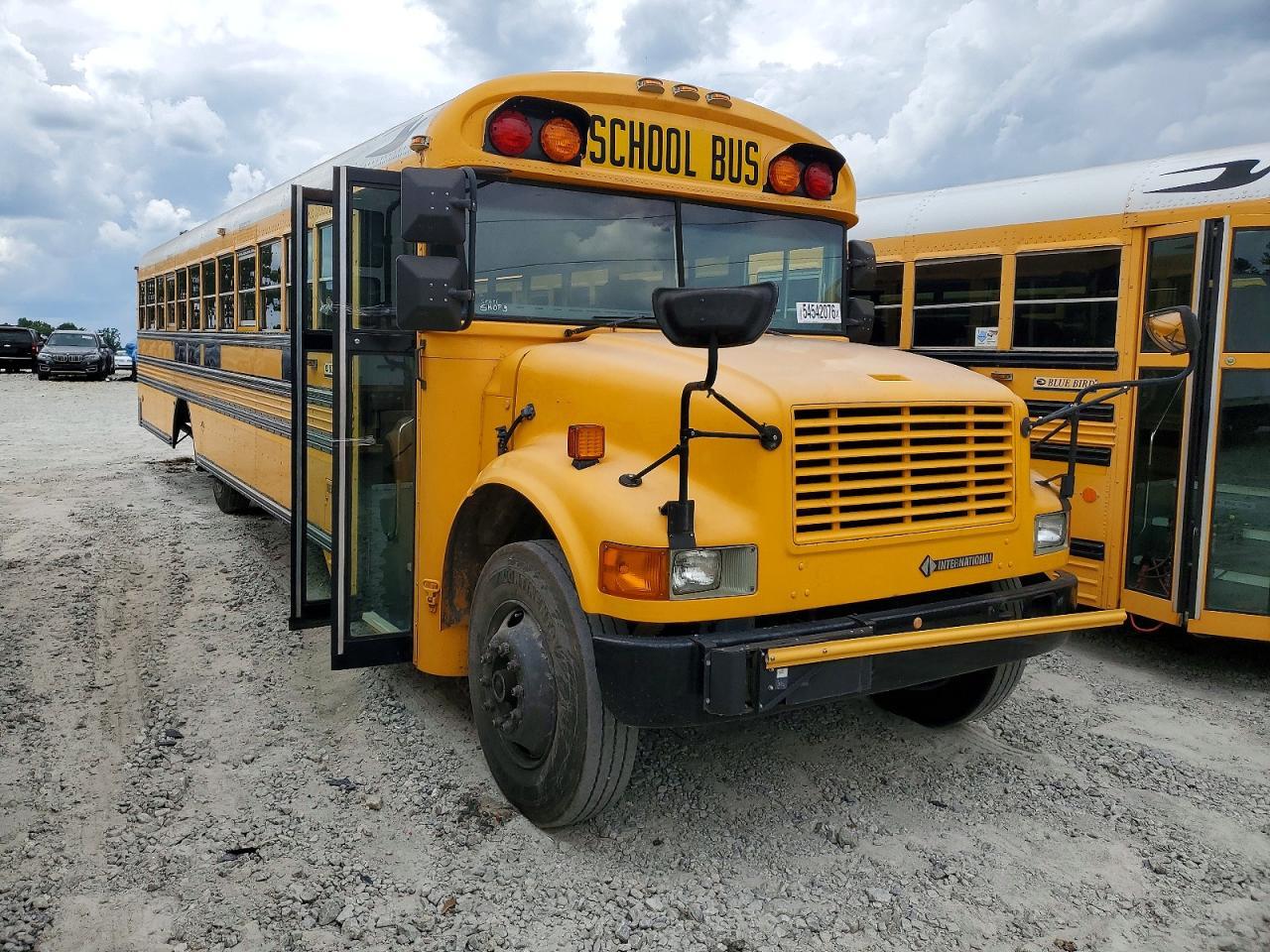 1997 International 3000 3800