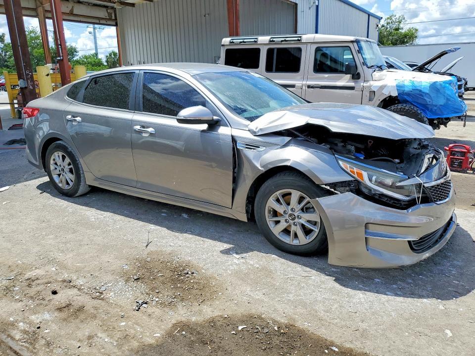2016 KIA Optima lx