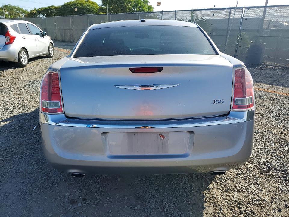 2014 Chrysler 300