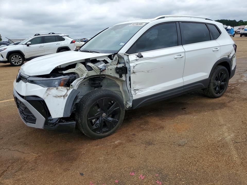 2025 Volkswagen Taos se