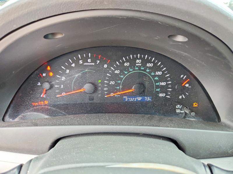 2009 Toyota Camry le V6