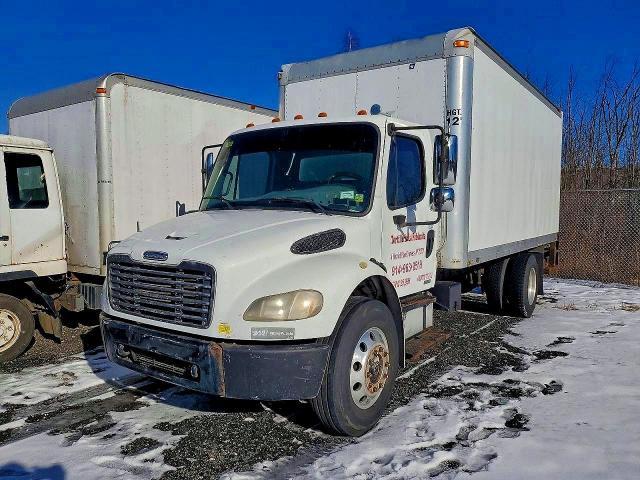 2007 Freightliner M2 106 MED