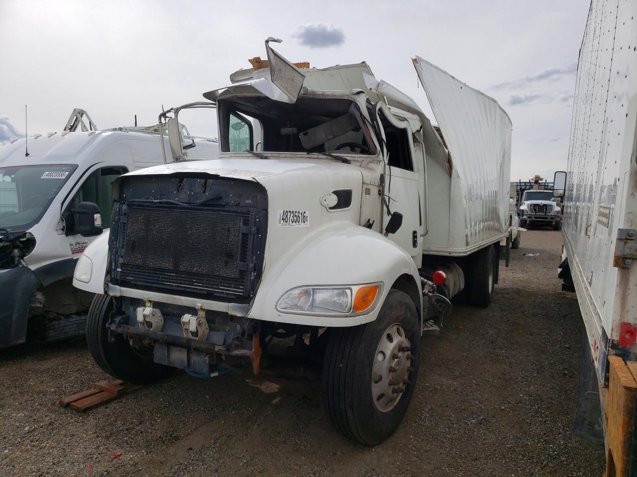 2022 Peterbilt 337 BOX Truck