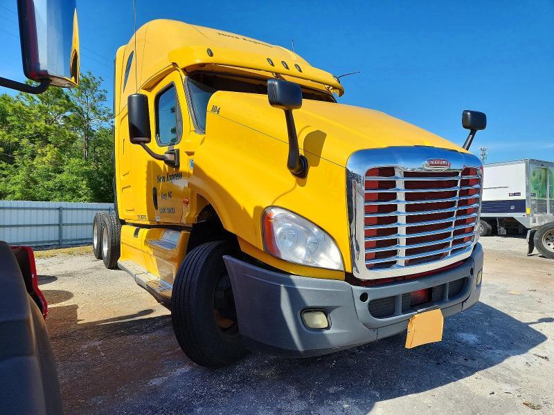 2013 Freightliner CASCAIA125