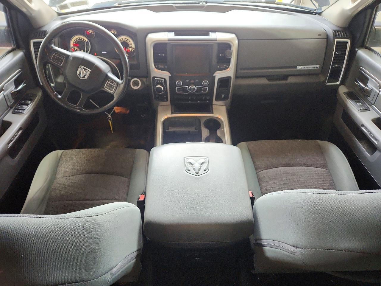 2016 Dodge RAM 1500 SLT