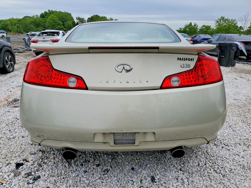 2005 Infiniti G35 Base