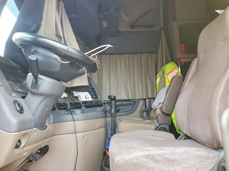 2013 Freightliner CASCAIA125