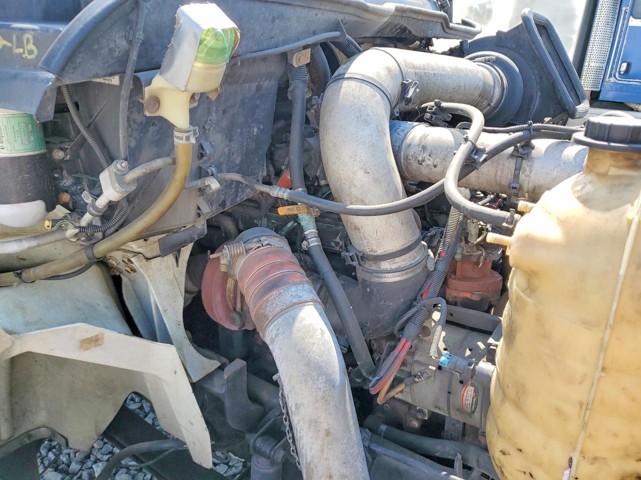 2006 International 8000 8600-Semi Truck