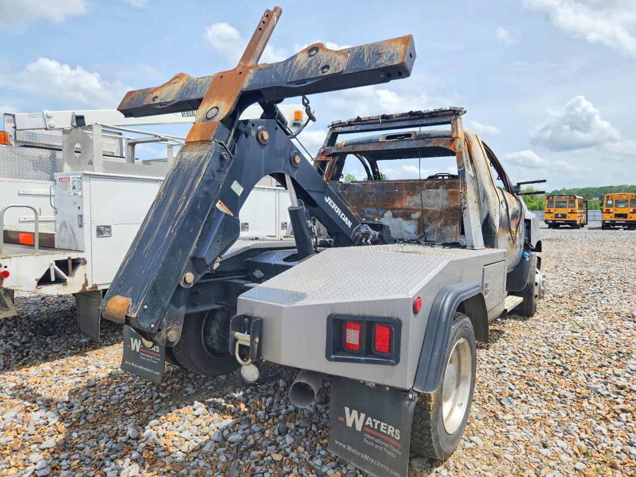 2020 International CV515-TOW Truck