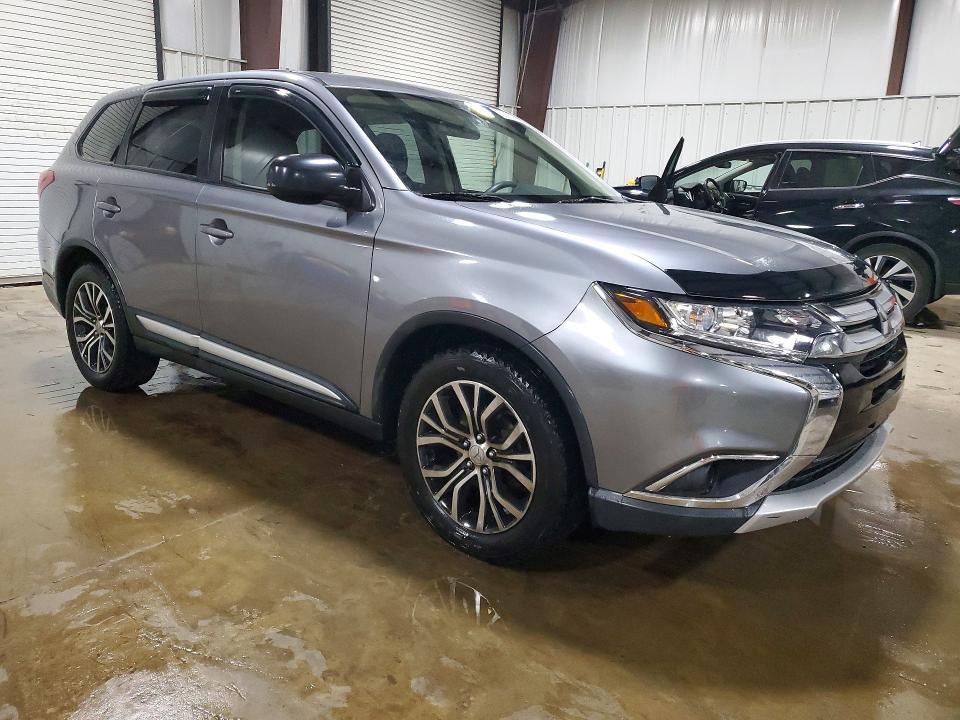 2018 Mitsubishi Outlander es
