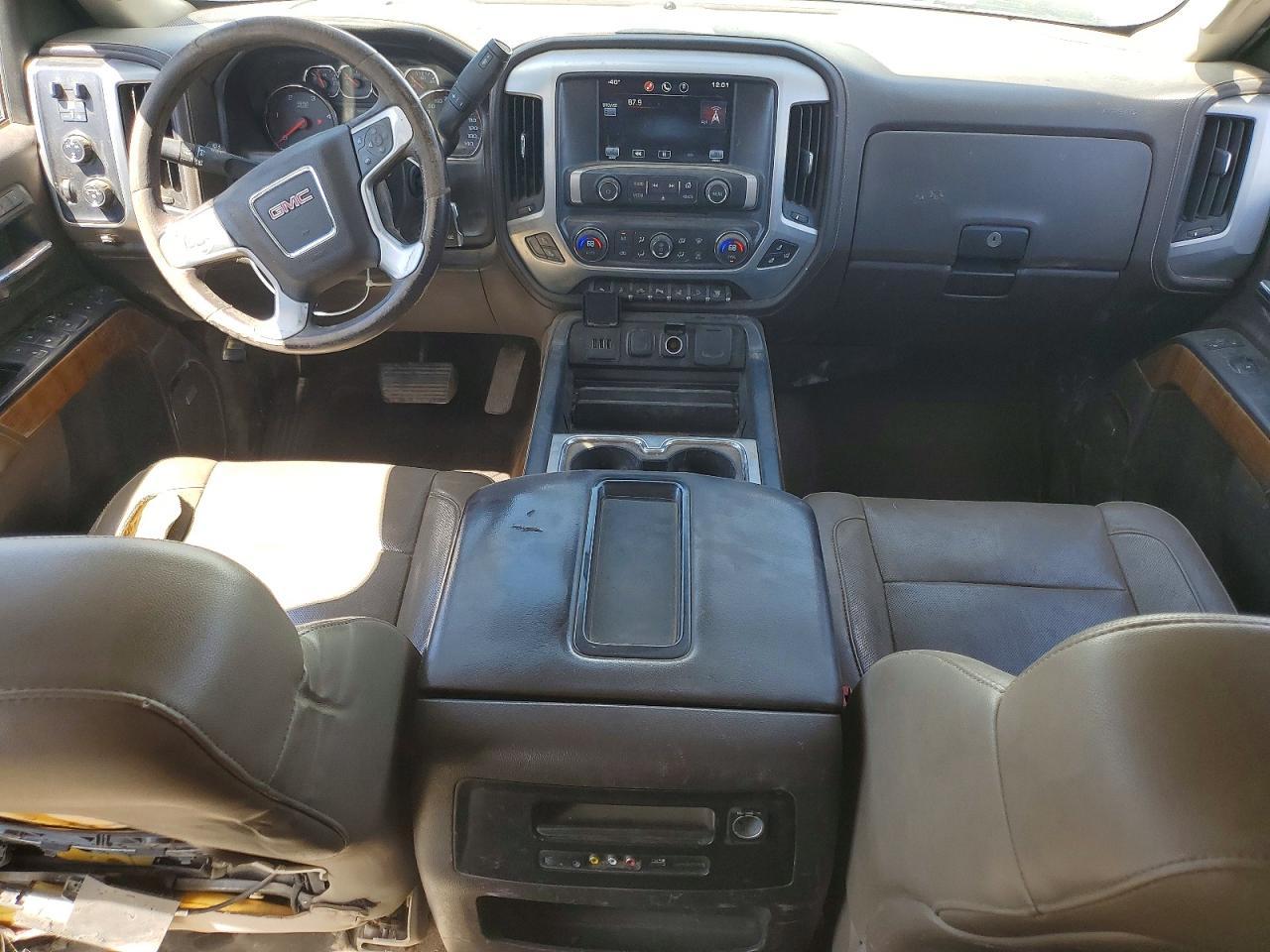 2015 GMC Sierra K2500 SLT