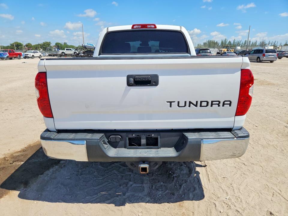 2017 Toyota Tundra SR5