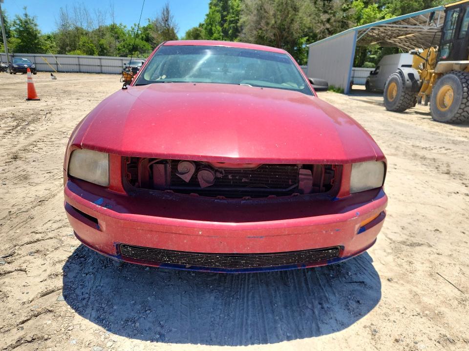 2005 Ford Mustang