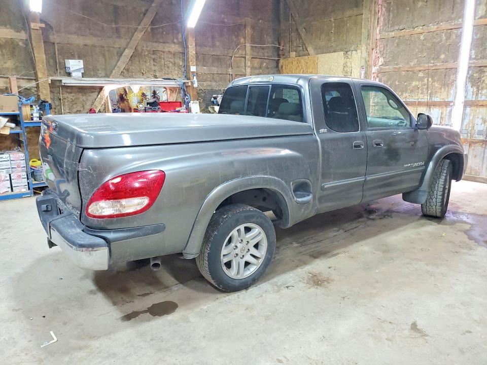 2004 Toyota Tundra SR5