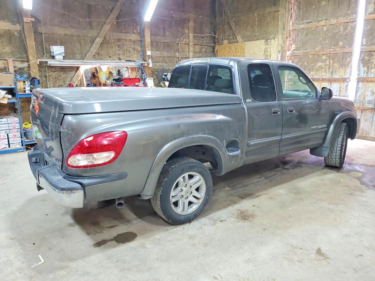 2004 Toyota Tundra SR5