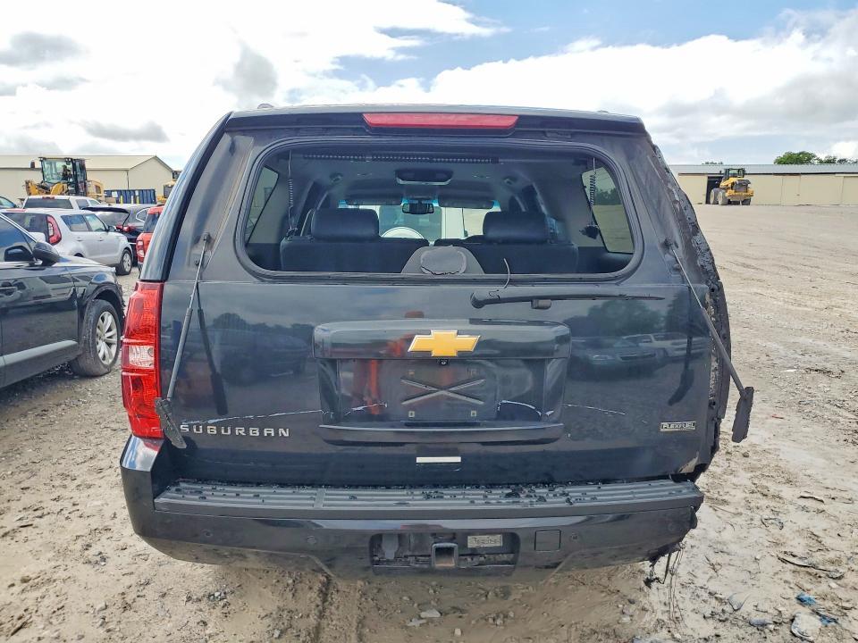 2012 Chevrolet Suburban K1500 lt
