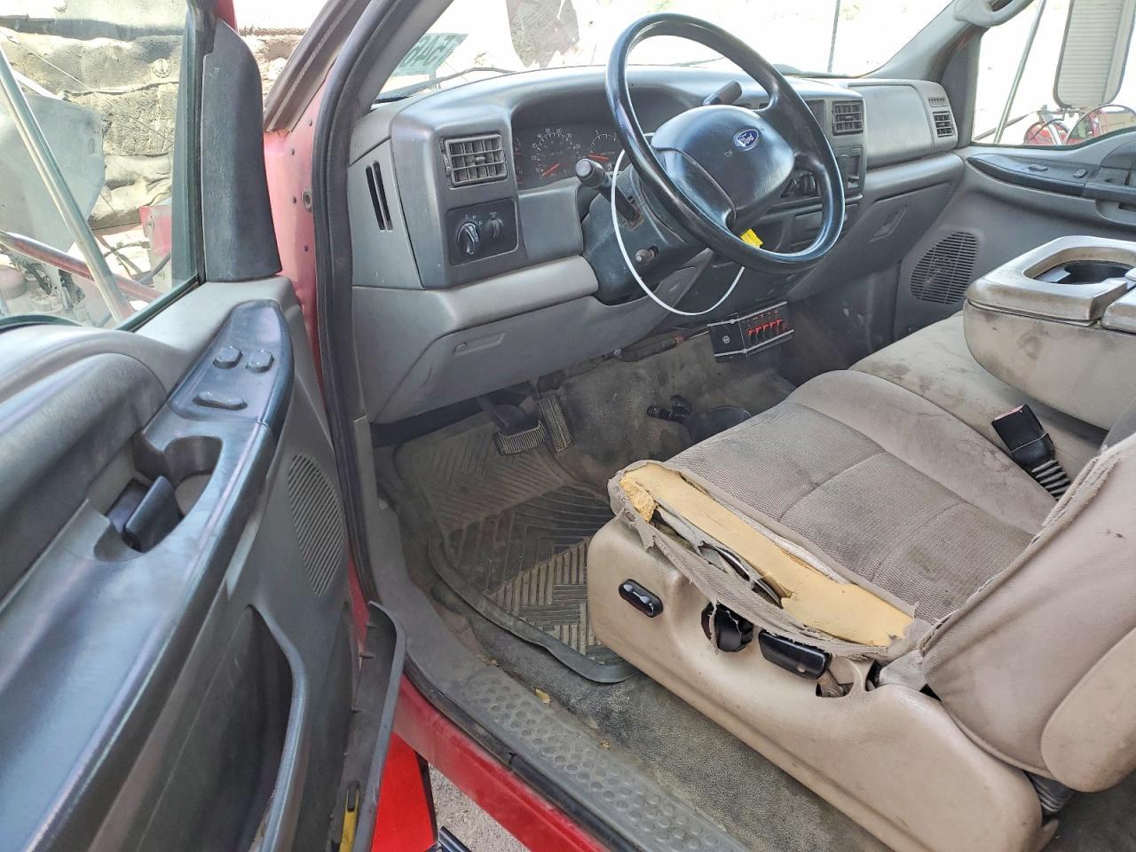 2004 Ford F650 Super Duty