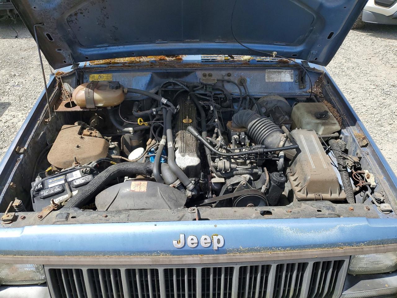 1989 Jeep Comanche Pioneer